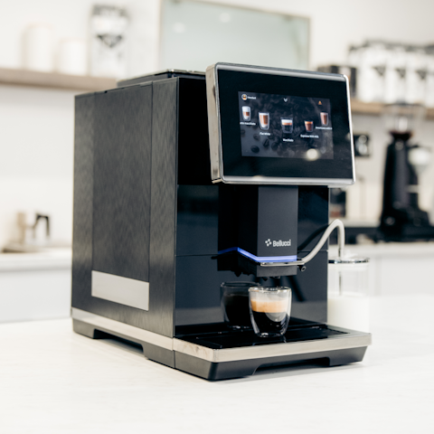 Bellucci fully automatic espresso machine with modern design
