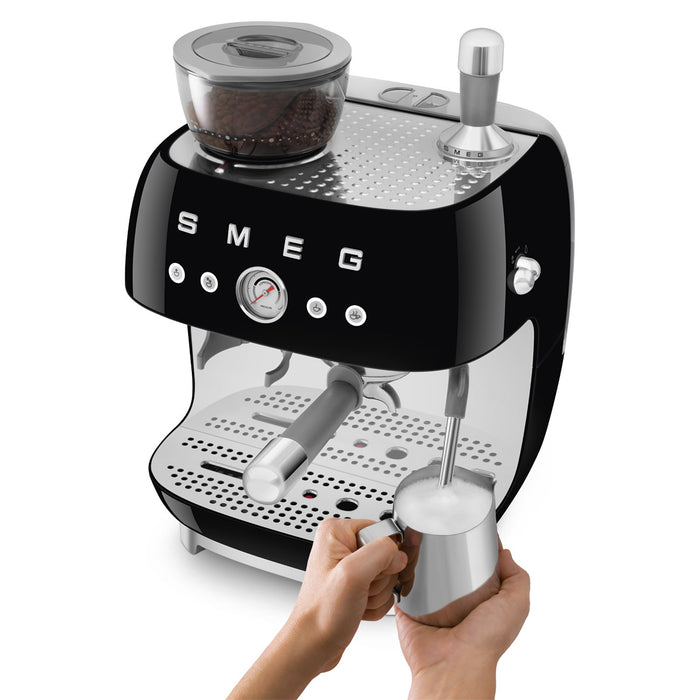 Smeg Manual Espresso Machine W/ Built-in Grinder