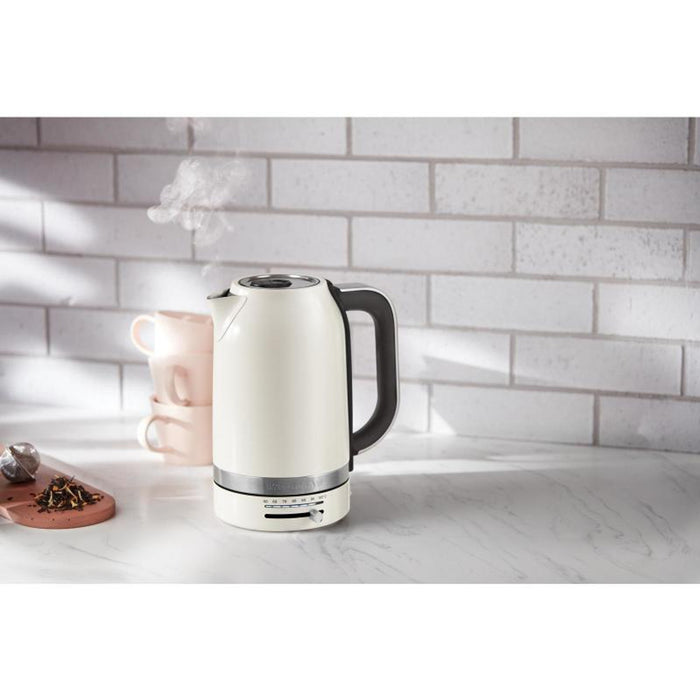 KitchenAid 1.7 Electric Litre Kettle W/Temperature Control