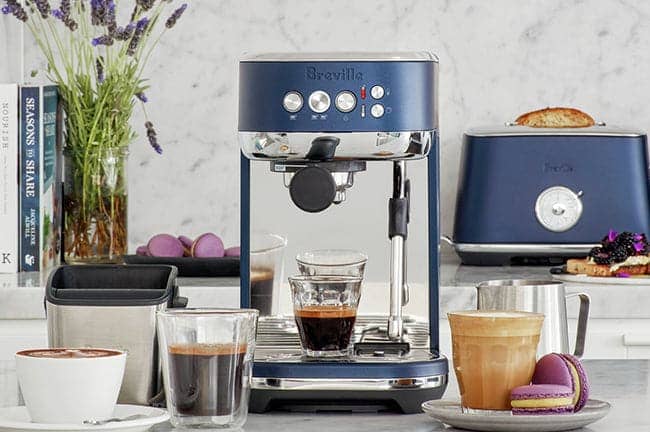  Breville Bambino Plus Espresso Machine Damson Blue: Home &  Kitchen